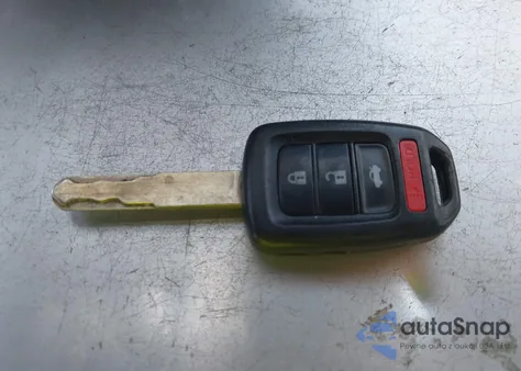 2016 Honda Accord Lx z USA, uszkodzony, nr VIN 1HGCR2F34GA118221